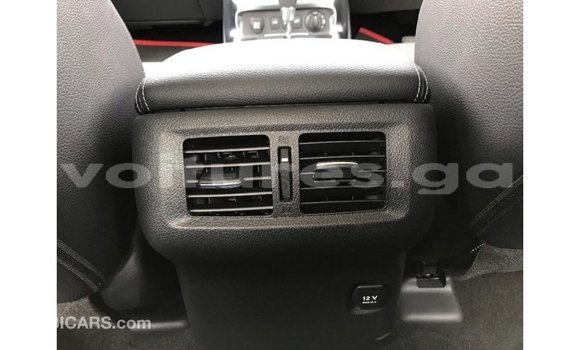 Acheter Import Voiture Mercedes-Benz 250 Blanc à Import - Dubai, Estuaire Acheter Import Voiture Mercedes-Benz 250 Blanc à Import - Dubai, Estuaire