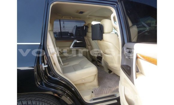 Sayi Imported Toyota Land Cruiser Black Mota in Import - Dubai a estuary Sayi Imported Toyota Land Cruiser Black Mota in Import - Dubai a estuary