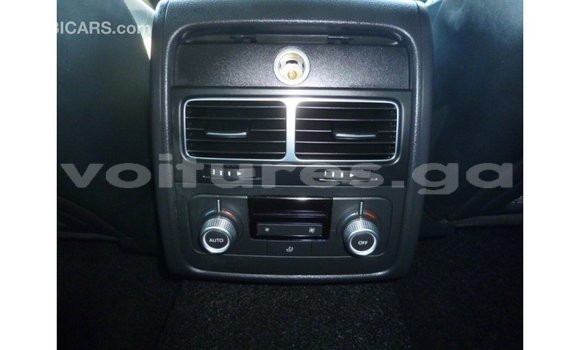 Sayi Imported Volkswagen Touareg White Mota in Import - Dubai a estuary Sayi Imported Volkswagen Touareg White Mota in Import - Dubai a estuary