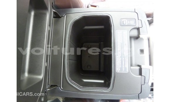 Acheter Import Voiture Toyota Land Cruiser Autre à Import - Dubai, Estuaire Acheter Import Voiture Toyota Land Cruiser Autre à Import - Dubai, Estuaire