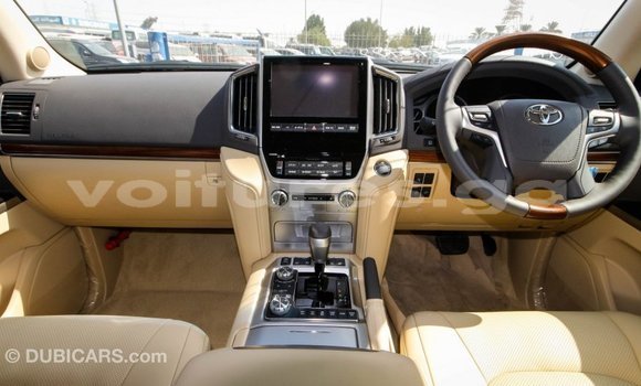 Buy Import Toyota Land Cruiser Black Car in Import - Dubai in Estuary Buy Import Toyota Land Cruiser Black Car in Import - Dubai in Estuary
