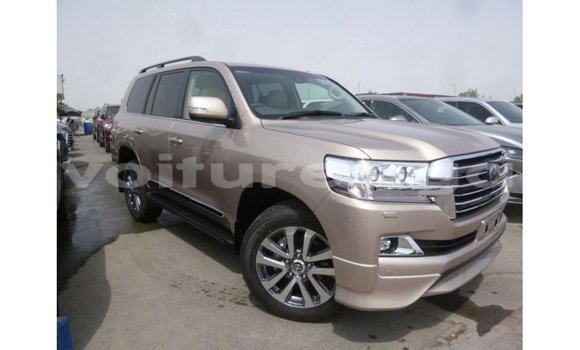 Sayi Imported Toyota Land Cruiser Sauran Mota in Import - Dubai a estuary Sayi Imported Toyota Land Cruiser Sauran Mota in Import - Dubai a estuary