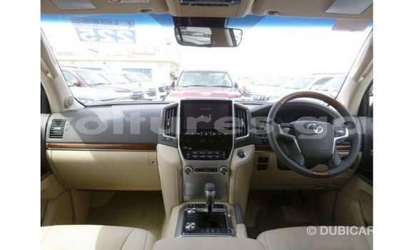 Sayi Imported Toyota Land Cruiser Sauran Mota in Import - Dubai a estuary Sayi Imported Toyota Land Cruiser Sauran Mota in Import - Dubai a estuary