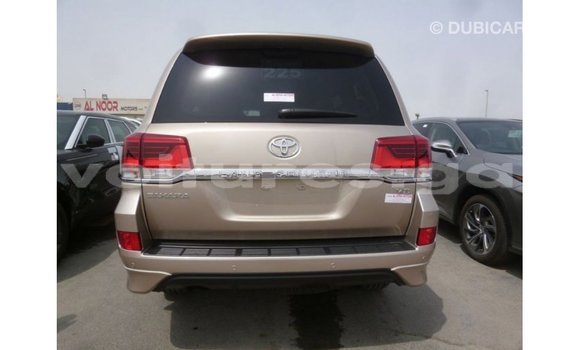 Sayi Imported Toyota Land Cruiser Sauran Mota in Import - Dubai a estuary Sayi Imported Toyota Land Cruiser Sauran Mota in Import - Dubai a estuary