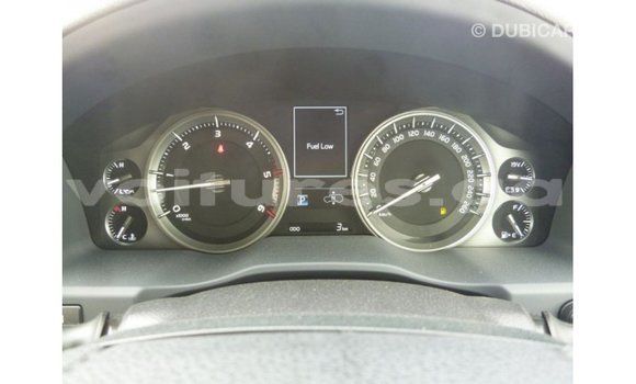 Acheter Import Voiture Toyota Land Cruiser Marron à Import - Dubai, Estuaire Acheter Import Voiture Toyota Land Cruiser Marron à Import - Dubai, Estuaire