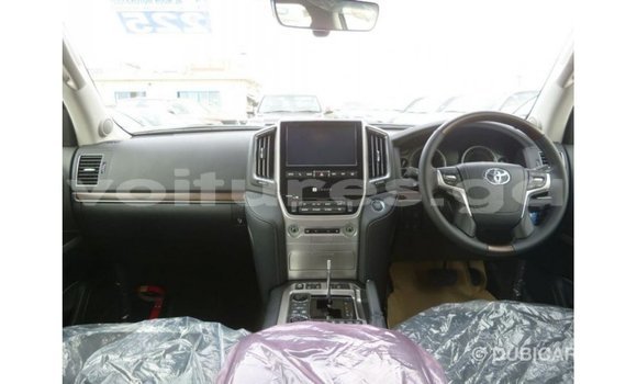 Buy Import Toyota Land Cruiser Other Car in Import - Dubai in Estuary Buy Import Toyota Land Cruiser Other Car in Import - Dubai in Estuary