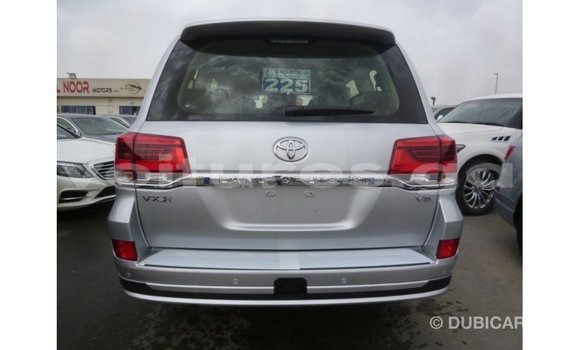 Buy Import Toyota Land Cruiser Other Car in Import - Dubai in Estuary Buy Import Toyota Land Cruiser Other Car in Import - Dubai in Estuary