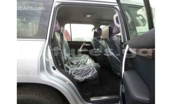 Buy Import Toyota Land Cruiser Other Car in Import - Dubai in Estuary Buy Import Toyota Land Cruiser Other Car in Import - Dubai in Estuary