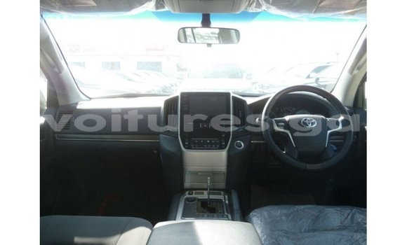 Sayi Imported Toyota Land Cruiser Sauran Mota in Import - Dubai a estuary Sayi Imported Toyota Land Cruiser Sauran Mota in Import - Dubai a estuary