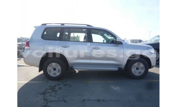 Sayi Imported Toyota Land Cruiser Sauran Mota in Import - Dubai a estuary Sayi Imported Toyota Land Cruiser Sauran Mota in Import - Dubai a estuary