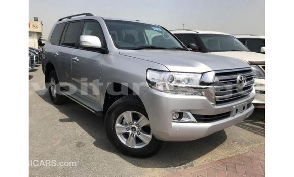 Acheter Import Voiture Toyota Land Cruiser Autre à Import - Dubai, Estuaire Acheter Import Voiture Toyota Land Cruiser Autre à Import - Dubai, Estuaire
