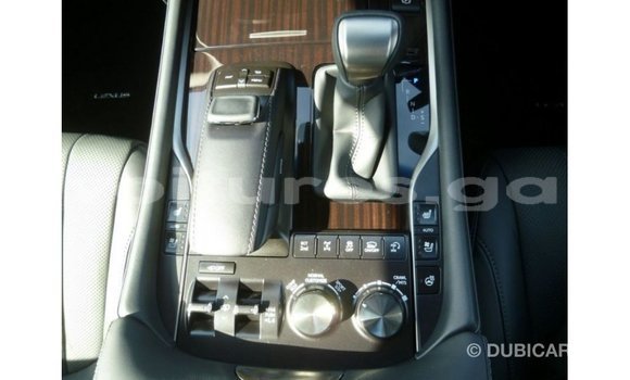 Acheter Import Voiture Lexus LX Noir à Import - Dubai, Estuaire Acheter Import Voiture Lexus LX Noir à Import - Dubai, Estuaire