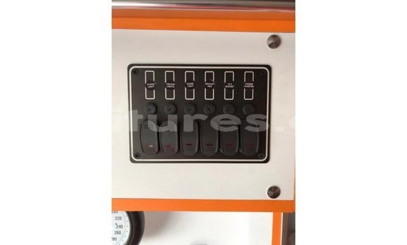 Buy Import Toyota Hiace White Car in Import - Dubai in Estuary Buy Import Toyota Hiace White Car in Import - Dubai in Estuary