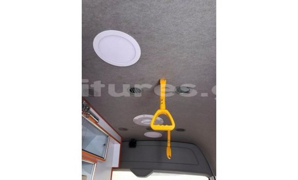 Buy Import Toyota Hiace White Car in Import - Dubai in Estuary Buy Import Toyota Hiace White Car in Import - Dubai in Estuary