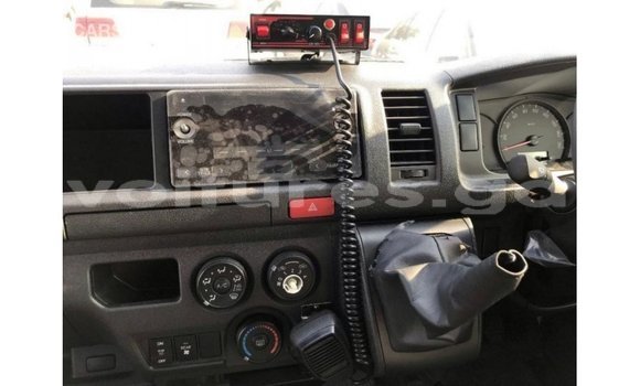 Buy Import Toyota Hiace White Car in Import - Dubai in Estuary Buy Import Toyota Hiace White Car in Import - Dubai in Estuary