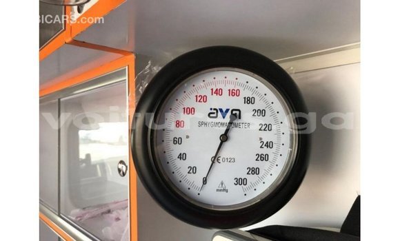 Buy Import Toyota Hiace White Car in Import - Dubai in Estuary Buy Import Toyota Hiace White Car in Import - Dubai in Estuary