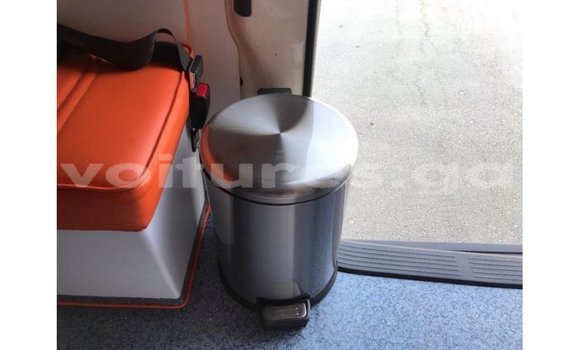 Buy Import Toyota Hiace White Car in Import - Dubai in Estuary Buy Import Toyota Hiace White Car in Import - Dubai in Estuary