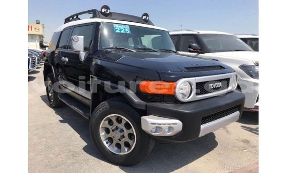 Sayi Imported Toyota FJ Cruiser Black Mota in Import - Dubai a estuary Sayi Imported Toyota FJ Cruiser Black Mota in Import - Dubai a estuary