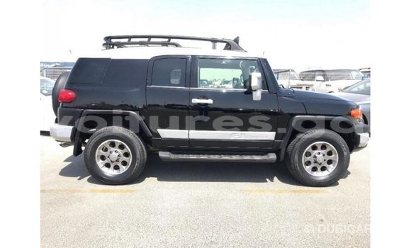 Sayi Imported Toyota FJ Cruiser Black Mota in Import - Dubai a estuary Sayi Imported Toyota FJ Cruiser Black Mota in Import - Dubai a estuary