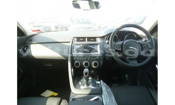 Acheter Import Voiture Jaguar E-Pace Blanc à Import - Dubai, Estuaire Acheter Import Voiture Jaguar E-Pace Blanc à Import - Dubai, Estuaire