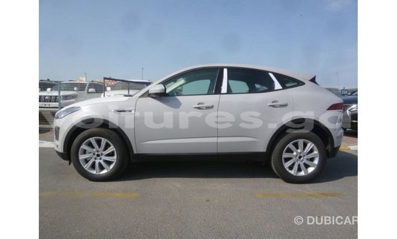 Acheter Import Voiture Jaguar E-Pace Blanc à Import - Dubai, Estuaire Acheter Import Voiture Jaguar E-Pace Blanc à Import - Dubai, Estuaire