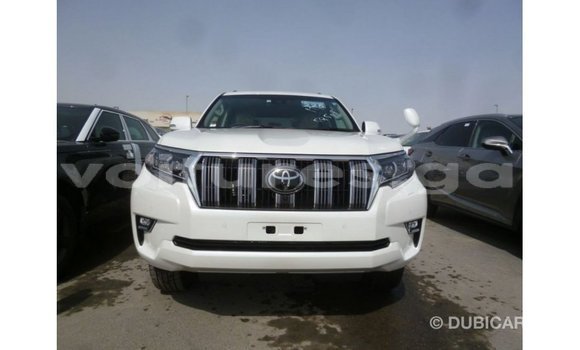 Acheter Import Voiture Toyota Prado Blanc à Import - Dubai, Estuaire Acheter Import Voiture Toyota Prado Blanc à Import - Dubai, Estuaire