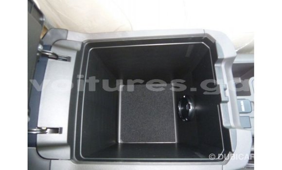 Sayi Imported Toyota Prado White Mota in Import - Dubai a estuary Sayi Imported Toyota Prado White Mota in Import - Dubai a estuary