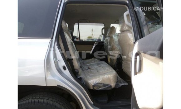 Acheter Import Voiture Toyota Prado Autre à Import - Dubai, Estuaire Acheter Import Voiture Toyota Prado Autre à Import - Dubai, Estuaire