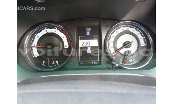 Acheter Import Voiture Toyota Hilux Blanc à Import - Dubai, Estuaire Acheter Import Voiture Toyota Hilux Blanc à Import - Dubai, Estuaire