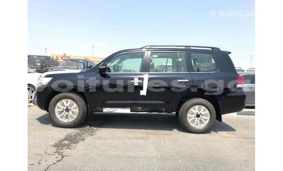 Acheter Import Voiture Toyota Land Cruiser Noir à Import - Dubai, Estuaire Acheter Import Voiture Toyota Land Cruiser Noir à Import - Dubai, Estuaire