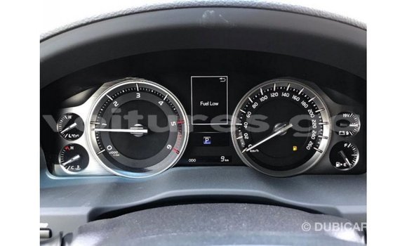 Acheter Import Voiture Toyota Land Cruiser Noir à Import - Dubai, Estuaire Acheter Import Voiture Toyota Land Cruiser Noir à Import - Dubai, Estuaire