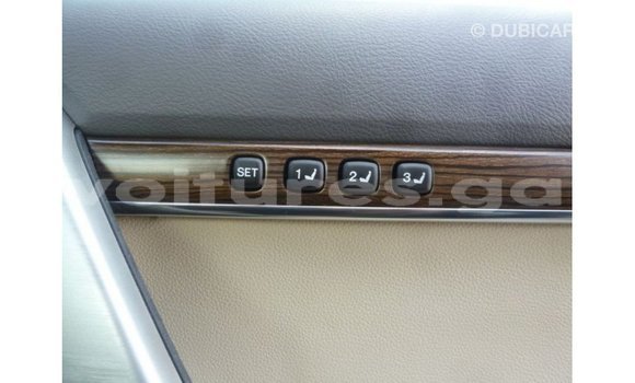 Acheter Import Voiture Toyota Land Cruiser Noir à Import - Dubai, Estuaire Acheter Import Voiture Toyota Land Cruiser Noir à Import - Dubai, Estuaire