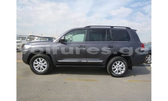 Sayi Imported Toyota Land Cruiser Sauran Mota in Import - Dubai a estuary Sayi Imported Toyota Land Cruiser Sauran Mota in Import - Dubai a estuary