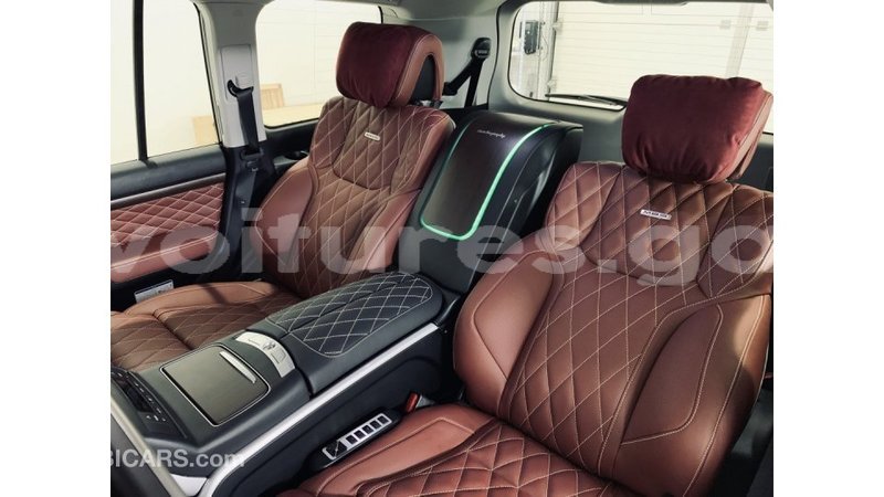 Big with watermark 619c35c7 1b20 49f8 86ac 9b65e6f8755a