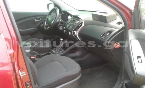 Acheter Occasion Voiture Hyundai ix35 Rouge à Libreville, Estuaire Acheter Occasion Voiture Hyundai ix35 Rouge à Libreville, Estuaire