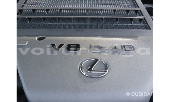 Sayi Imported Lexus LX White Mota in Import - Dubai a estuary Sayi Imported Lexus LX White Mota in Import - Dubai a estuary