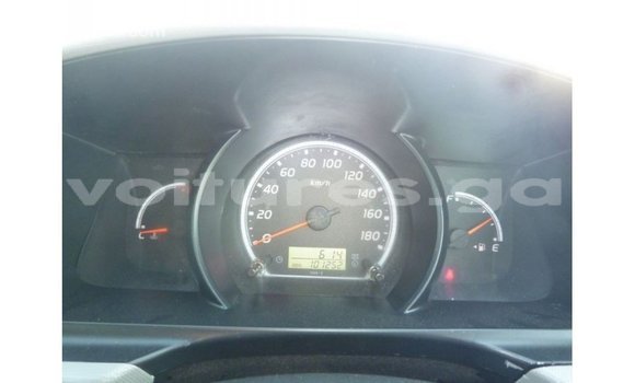 Sayi Imported Toyota Hiace White Mota in Import - Dubai a estuary Sayi Imported Toyota Hiace White Mota in Import - Dubai a estuary