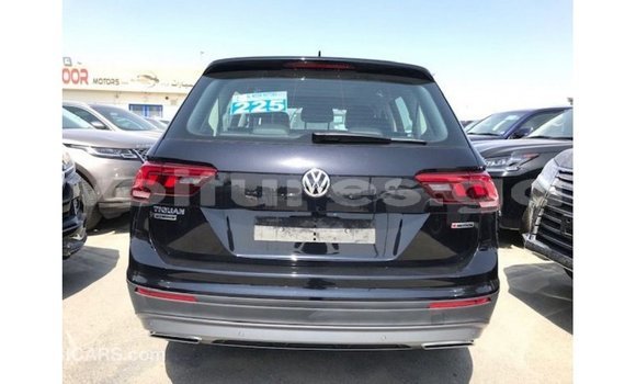 Acheter Import Voiture Volkswagen Tiguan Noir à Import - Dubai, Estuaire Acheter Import Voiture Volkswagen Tiguan Noir à Import - Dubai, Estuaire