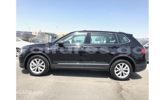 Acheter Import Voiture Volkswagen Tiguan Noir à Import - Dubai, Estuaire Acheter Import Voiture Volkswagen Tiguan Noir à Import - Dubai, Estuaire
