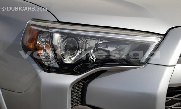 Acheter Import Utilitaire Toyota HiAce Autre à Import - Dubai, Estuaire Acheter Import Utilitaire Toyota HiAce Autre à Import - Dubai, Estuaire