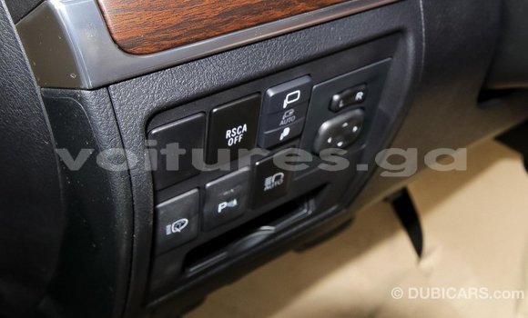 Acheter Import Voiture Toyota Land Cruiser Noir à Import - Dubai, Estuaire Acheter Import Voiture Toyota Land Cruiser Noir à Import - Dubai, Estuaire