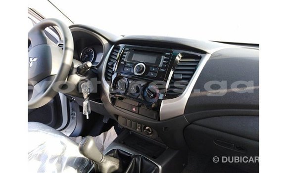 Buy Import Mitsubishi L200 White Car in Import - Dubai in Estuary Buy Import Mitsubishi L200 White Car in Import - Dubai in Estuary