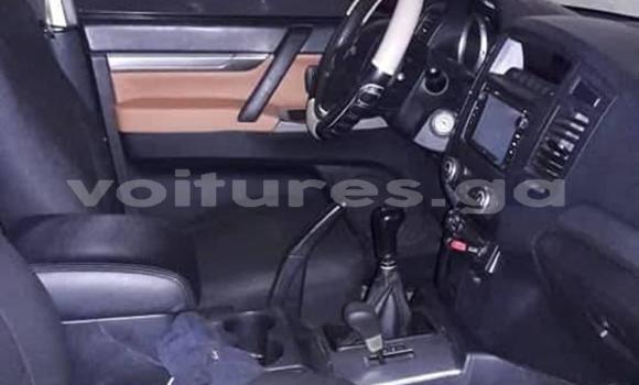 Sayi Na hannu Mitsubishi L200 Brown Mota in Libreville a estuary Sayi Na hannu Mitsubishi L200 Brown Mota in Libreville a estuary