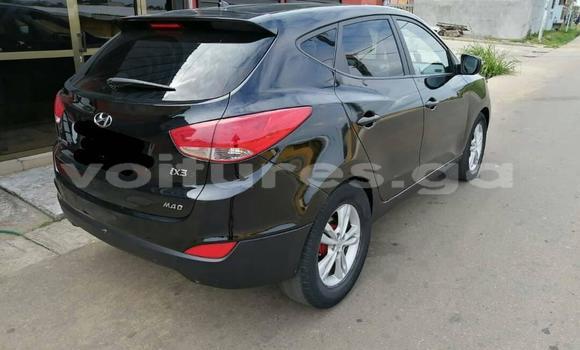 Sayi Na hannu Mitsubishi L200 Black Mota in Libreville a estuary Sayi Na hannu Mitsubishi L200 Black Mota in Libreville a estuary