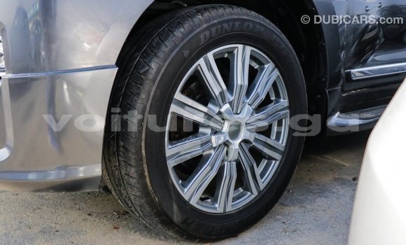 Acheter Import Voiture Toyota Land Cruiser Noir à Import - Dubai, Estuaire Acheter Import Voiture Toyota Land Cruiser Noir à Import - Dubai, Estuaire