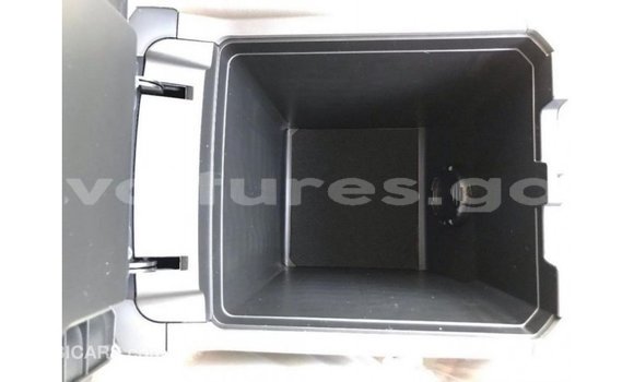 Acheter Import Voiture Toyota Prado Marron à Import - Dubai, Estuaire Acheter Import Voiture Toyota Prado Marron à Import - Dubai, Estuaire