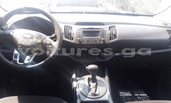 Sayi Na hannu Kia Sportage Blue Mota in Libreville a estuary Sayi Na hannu Kia Sportage Blue Mota in Libreville a estuary