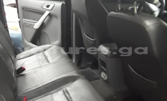 Sayi Na hannu Ford Ranger Black Mota in Libreville a estuary Sayi Na hannu Ford Ranger Black Mota in Libreville a estuary