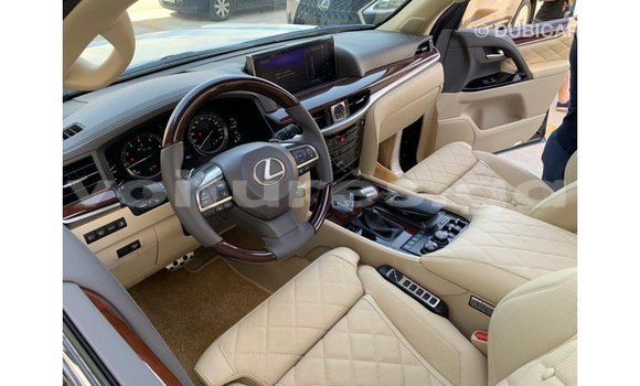 Acheter Import Voiture Lexus LX Beige à Import - Dubai, Estuaire Acheter Import Voiture Lexus LX Beige à Import - Dubai, Estuaire