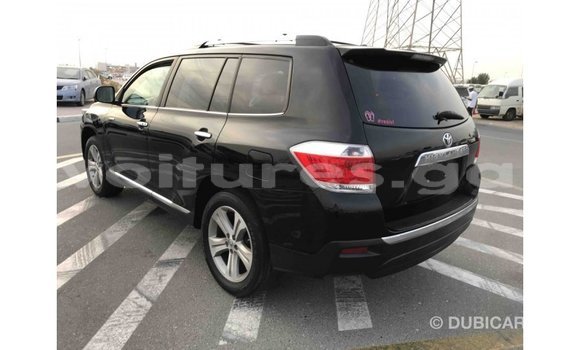 Acheter Import Voiture Toyota Highlander Noir à Import - Dubai, Estuaire Acheter Import Voiture Toyota Highlander Noir à Import - Dubai, Estuaire